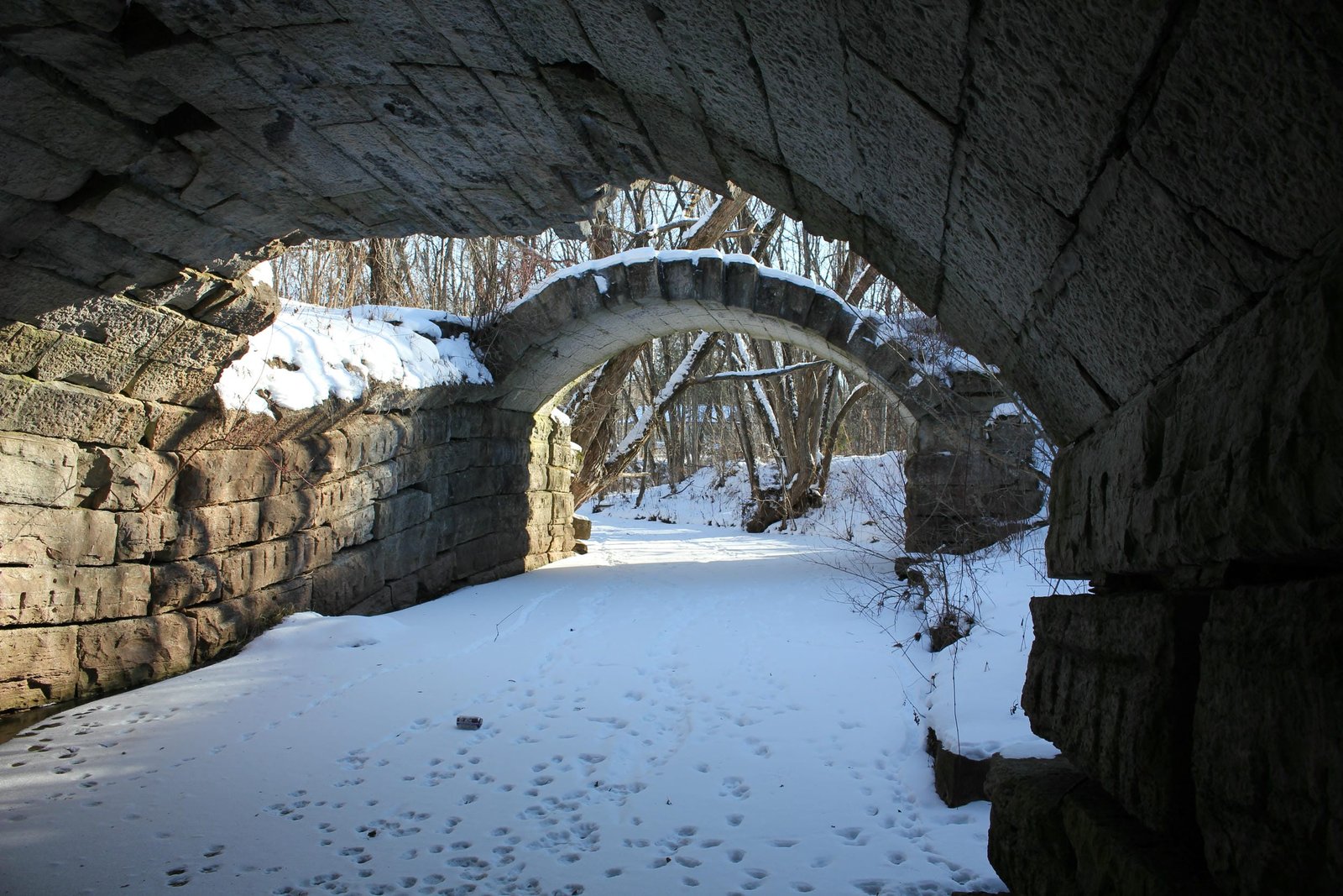 Arch faliure of remaining north section